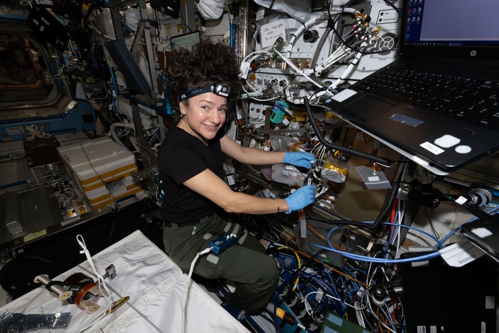 NASA Cold Atom Lab Space Upgrade Creates Quantum Matter 5x Larger