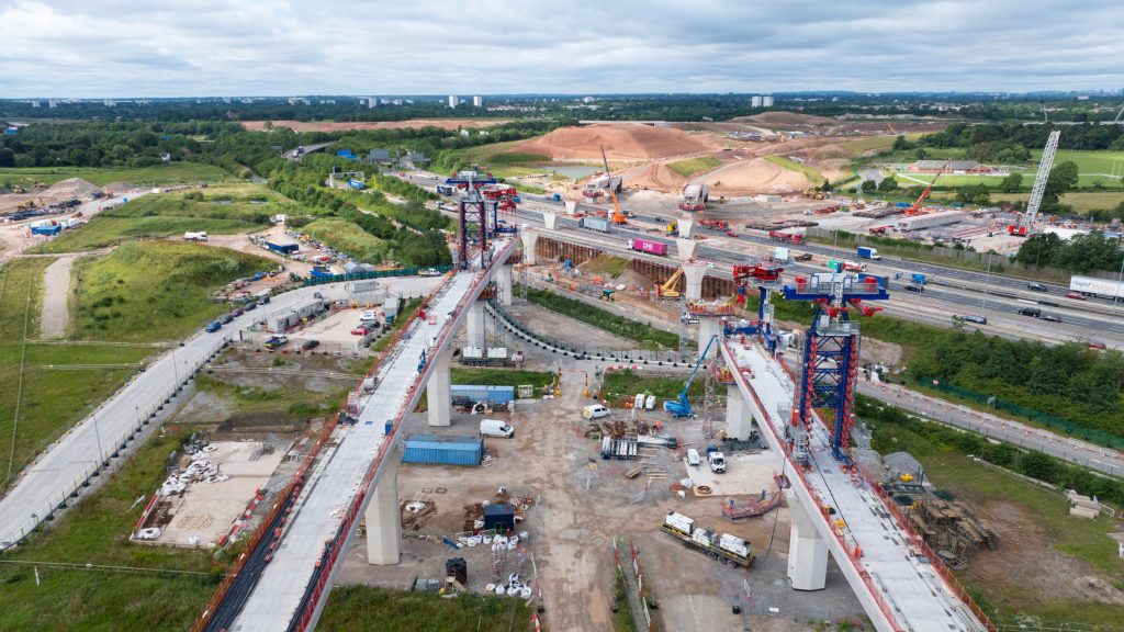 HS2 M42 Twin Box Structure: Building a Bridge Over Live Traffic