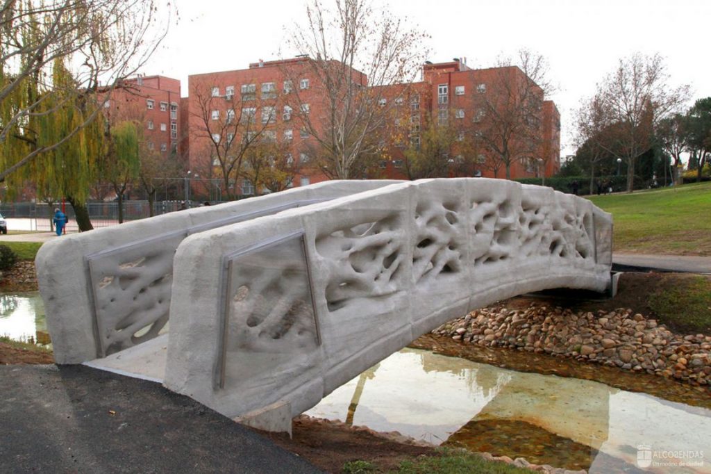 World's first 3D-printed footbridge Breakthroughs, Construction & Infrastructure