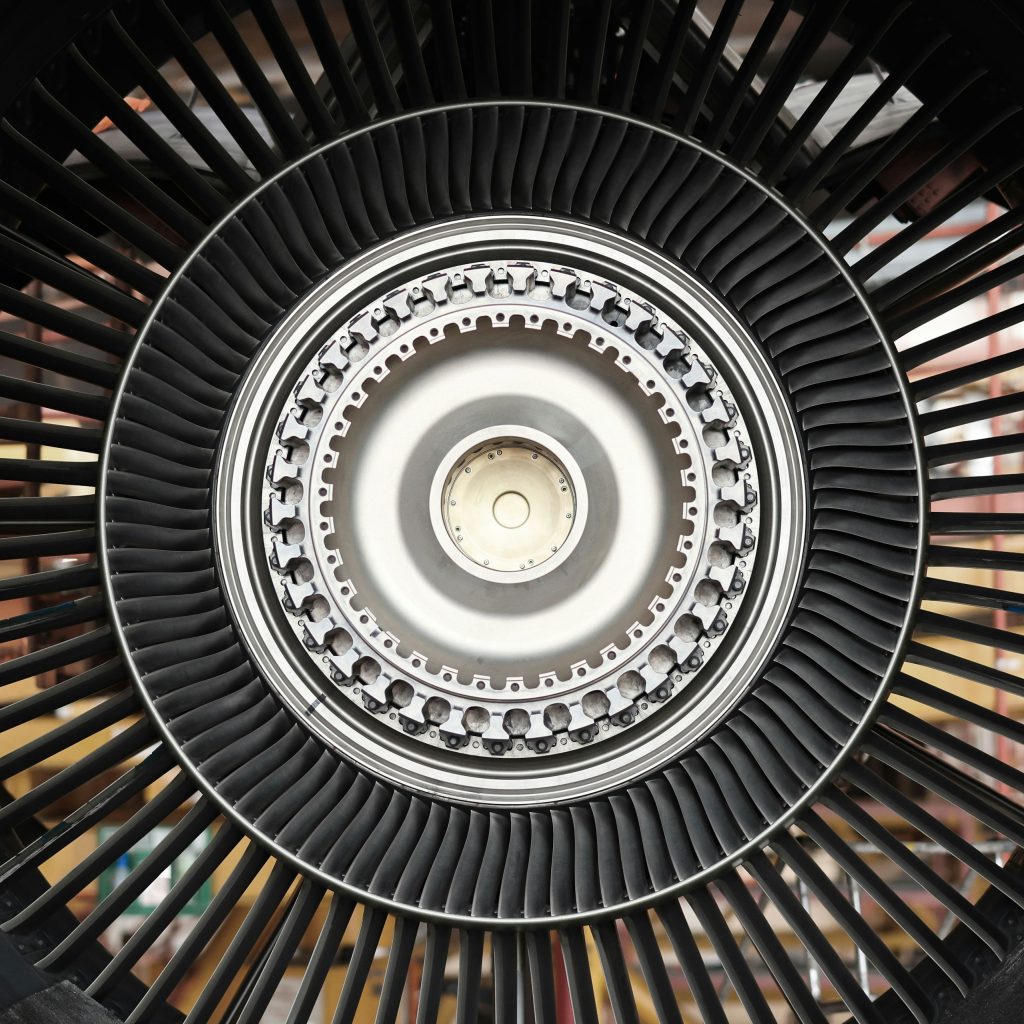 Close up of an aircraft engine without cone